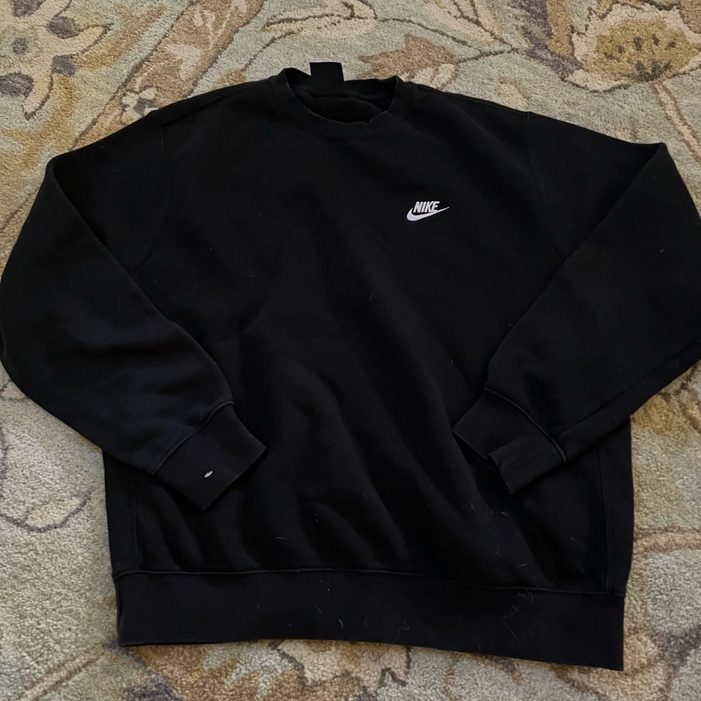 Nike sweatshirt